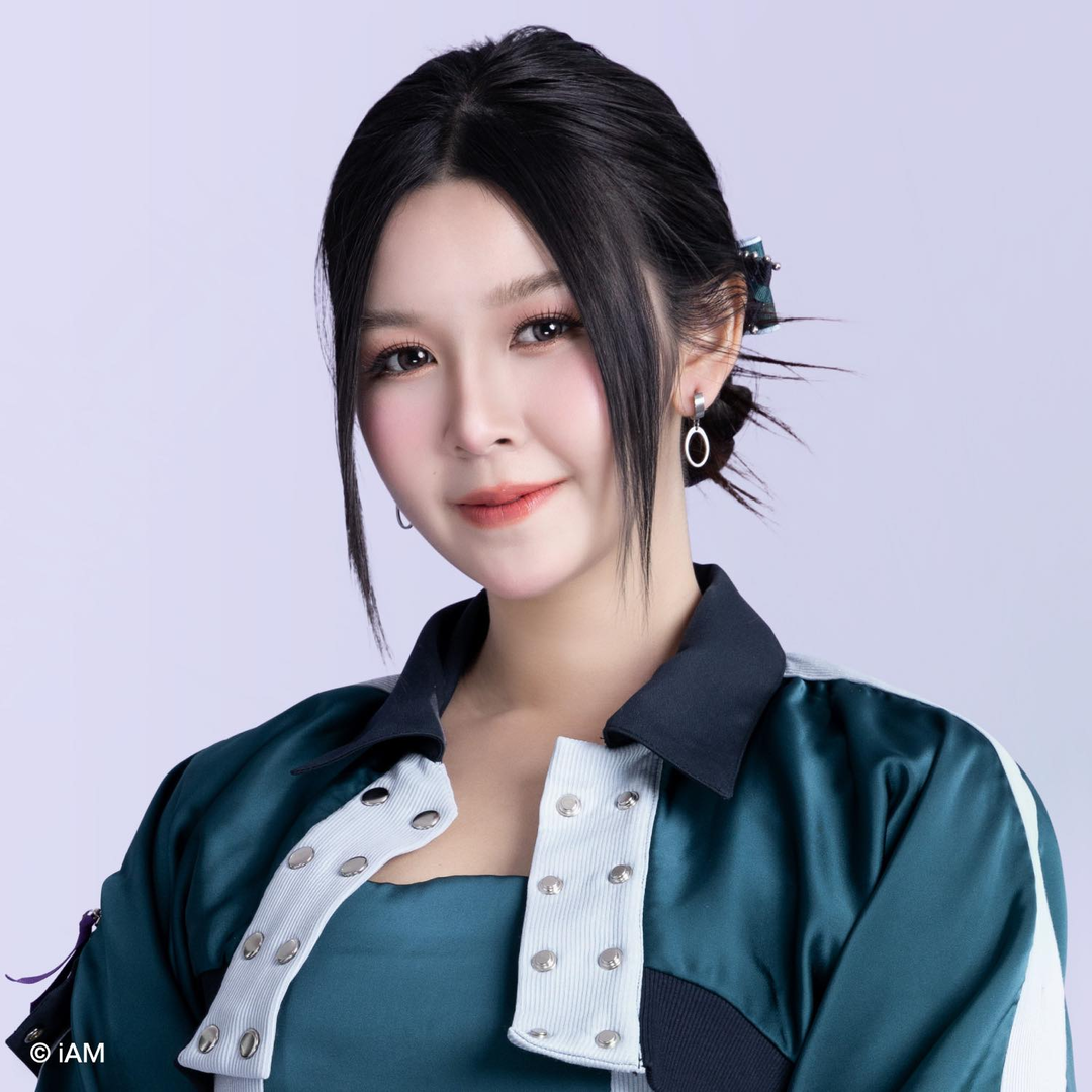Earth BNK48